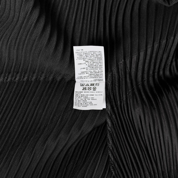 Club21 - HOMME PLISSE ISSEY MIYAKE - Pleats Bottoms 1 Pants - PLEATED PANTS - Black