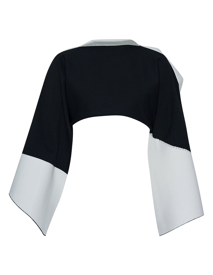 ISSEY-MIYAKE-SHAPED-CANVAS-Top-White-Black-1