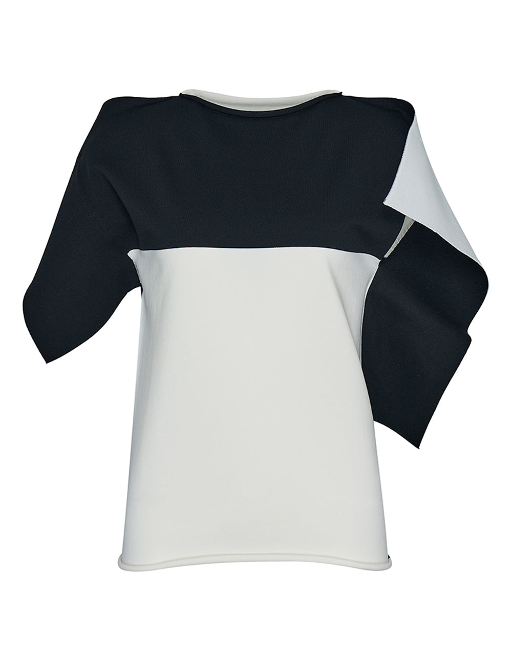 ISSEY-MIYAKE-SHAPED-CANVAS-Top-White-Black_1