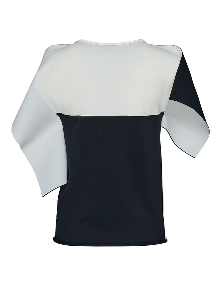 ISSEY-MIYAKE-SHAPED-CANVAS-Top-White-Black_2