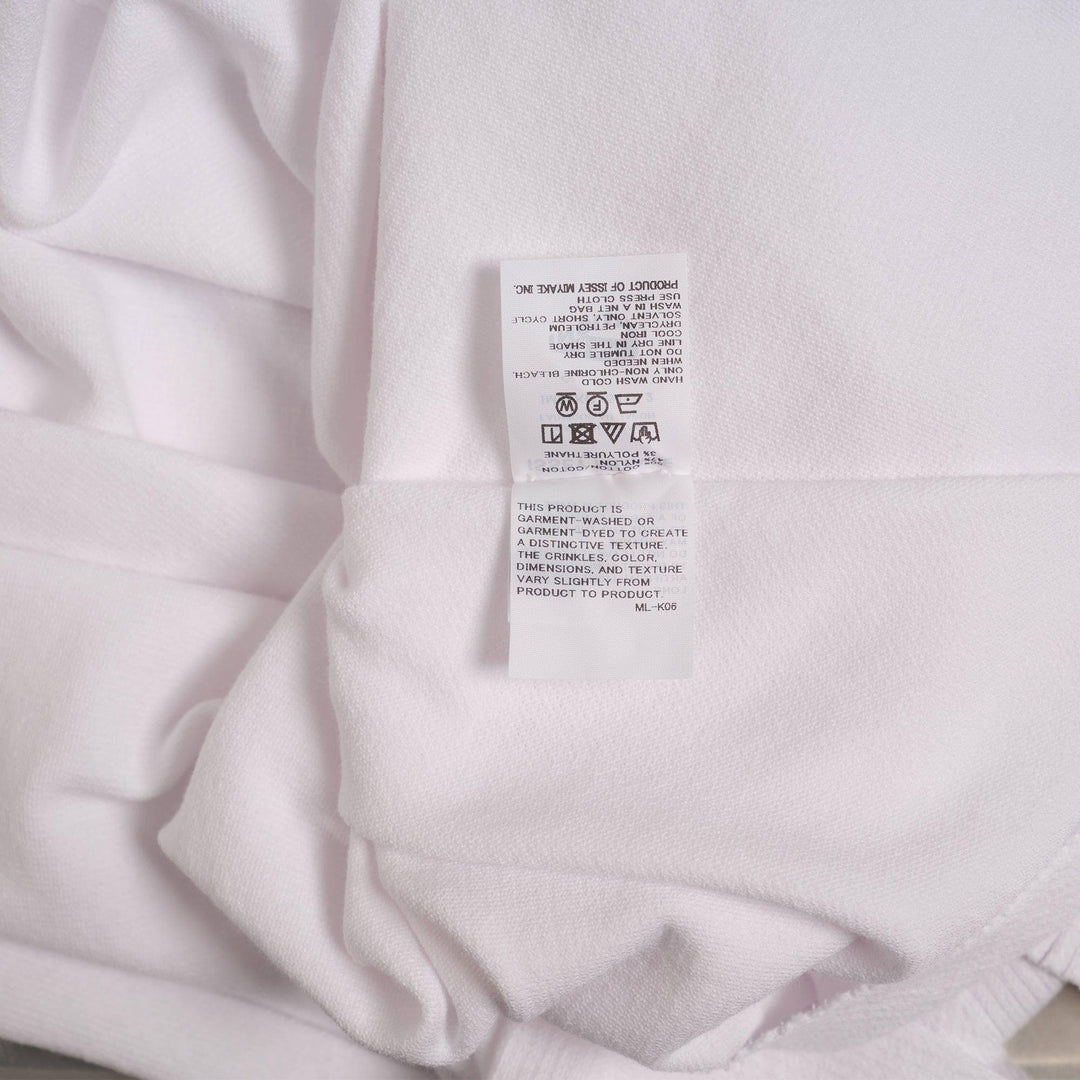 Club21 - ISSEY MIYAKE - Campagne Cardigan - CARDIGANS - Black
