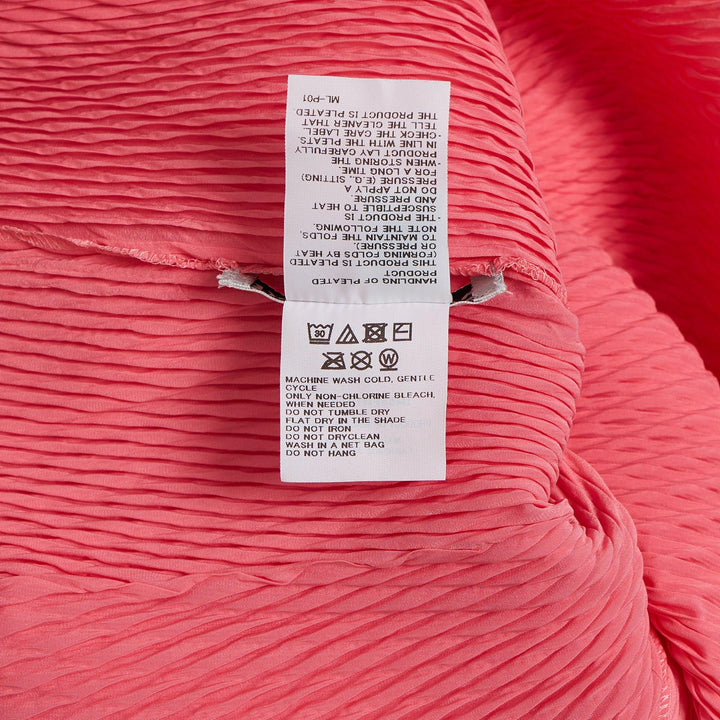 Club21 - ISSEY MIYAKE - Orbicular Pleats Pleated Dress - PLEATED DRESSES - Coral