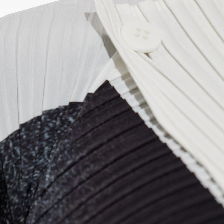 Club21 - ISSEY MIYAKE - Shadow Study Pleats Pleated Cardigan - PLEATED CARDIGANS - Shadow