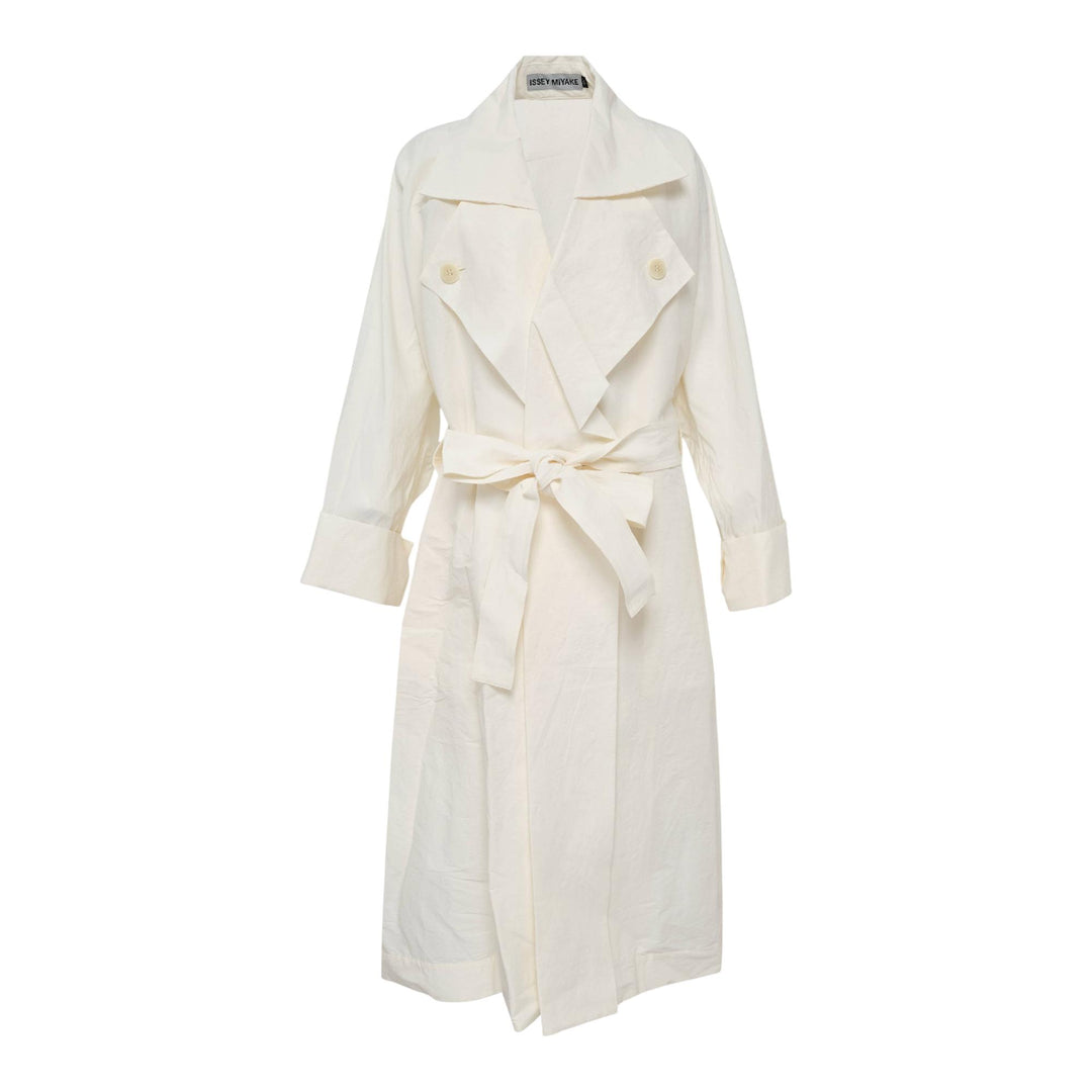 Club21 - ISSEY MIYAKE - Shaped Membrane Coat - COATS - Off-White