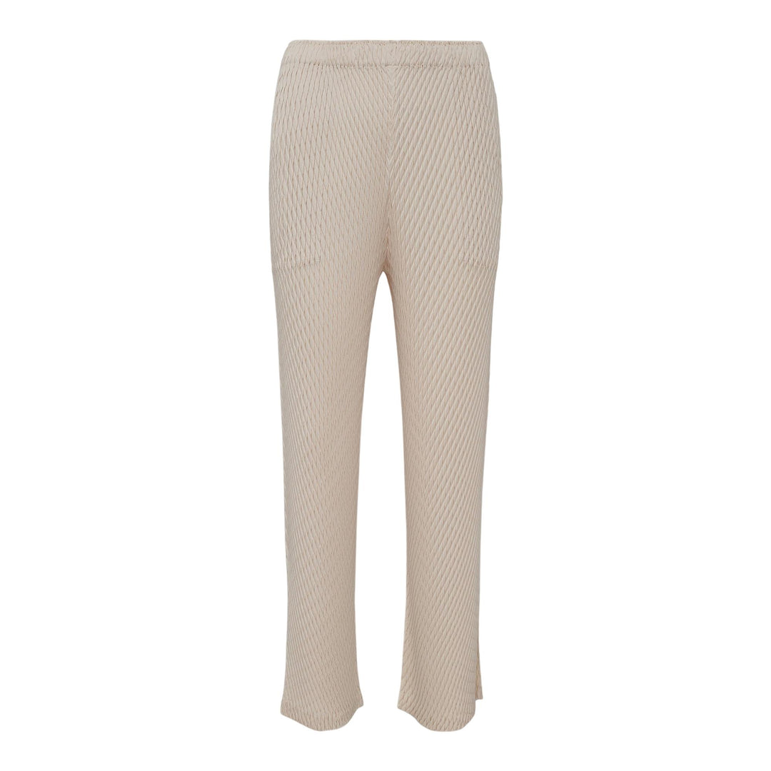 Club21 - ISSEY MIYAKE - Sleek Pleats Pleated Pants - PLEATED PANTS - Ivory