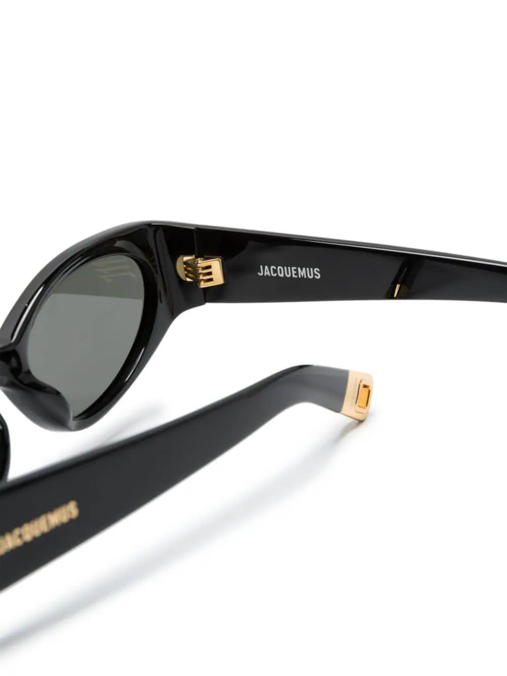 JACQUEMUS-Gala-Black-Yellow-Gold-Eyewear-Black-3