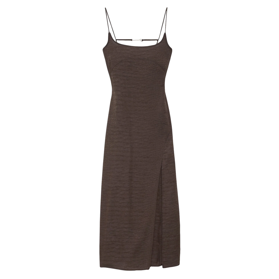 ラ・ローブ・ノット