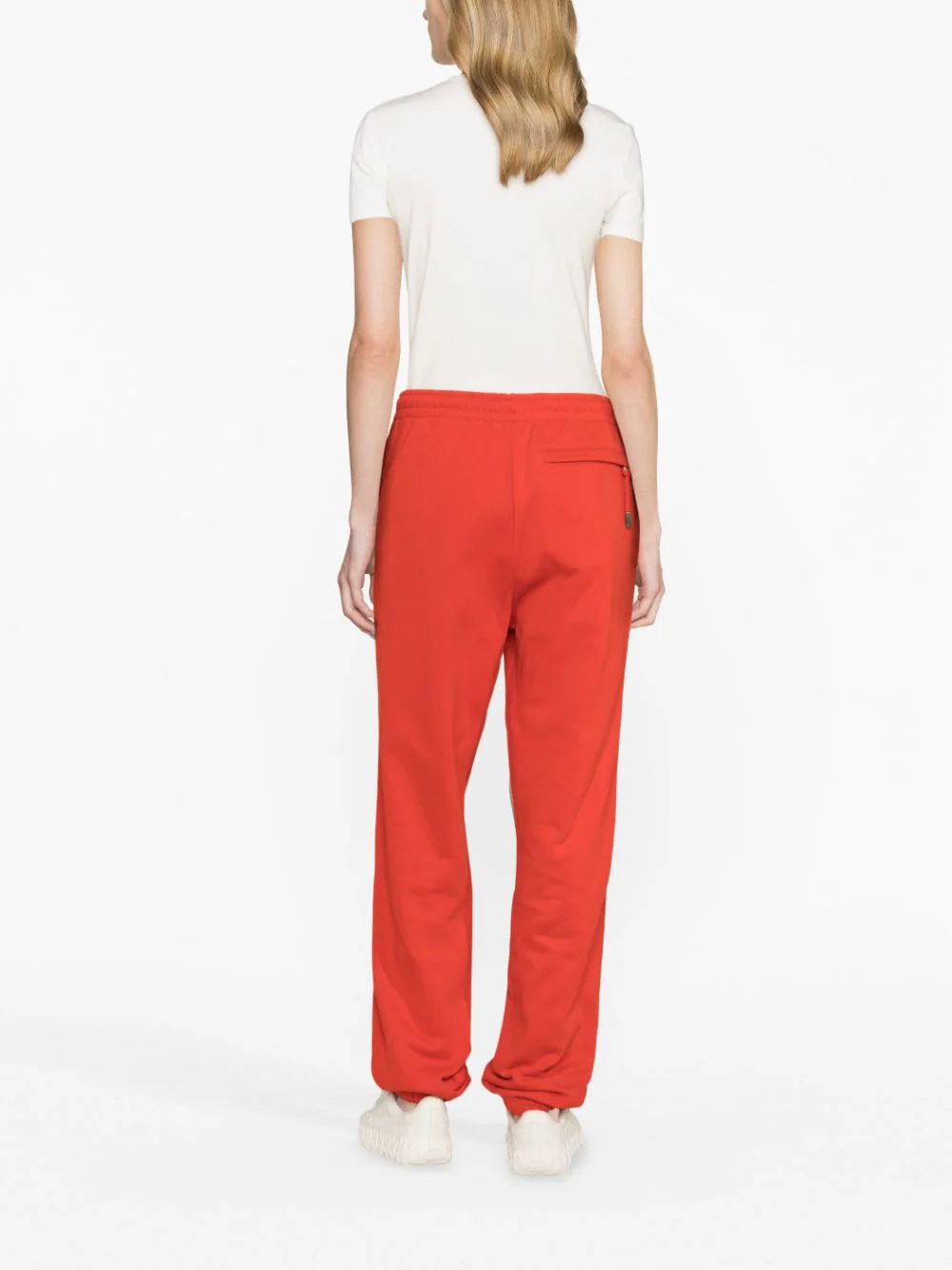 JACQUEMUS-Le-Jogging-Red-3