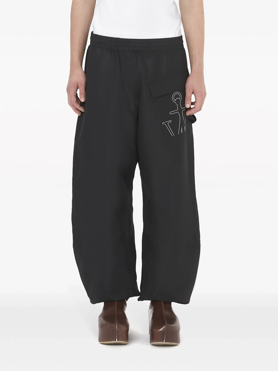 JW-Anderson-Twisted-Joggers-Black-3
