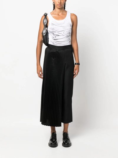 Junya-Watanabe-Panel-Pleated-Skirt-Black-2