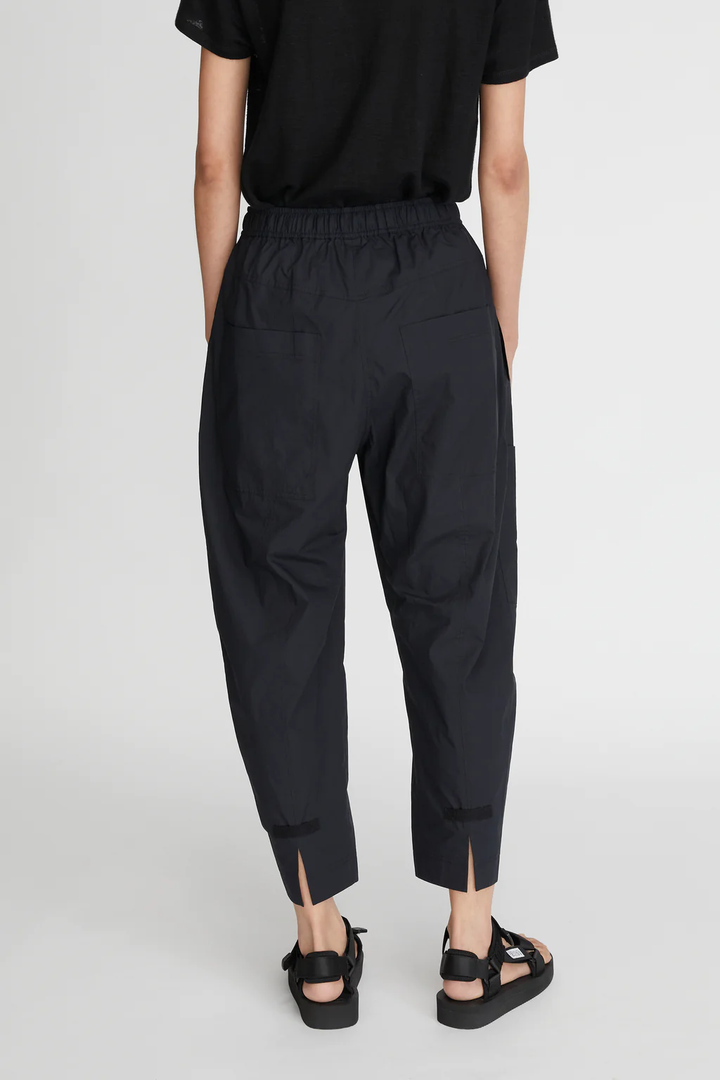 Lee-Mathews-Poplin-Pants-Black-5