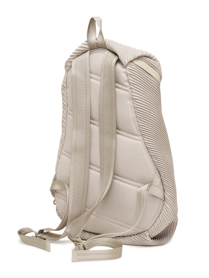 PLEATS-PLEASE-ISSEY-MIYAKE-BIAS-PLEATS-BACKPACK-Beige-2