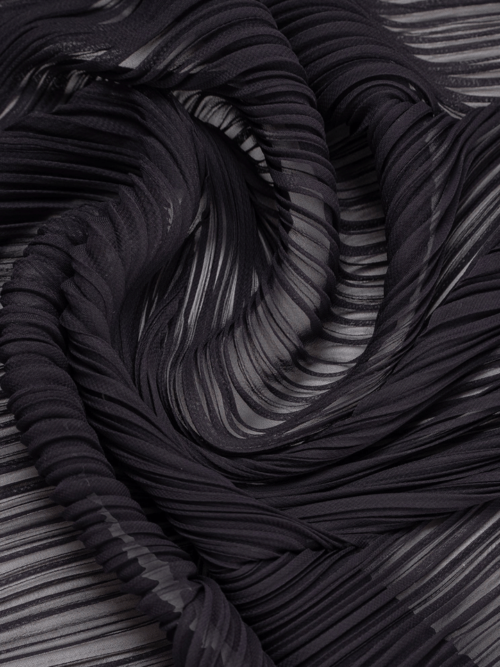 PLEATS-PLEASE-ISSEY-MIYAKE-MONTHLY-SCARF-JANUARY-Dark-Purple-3