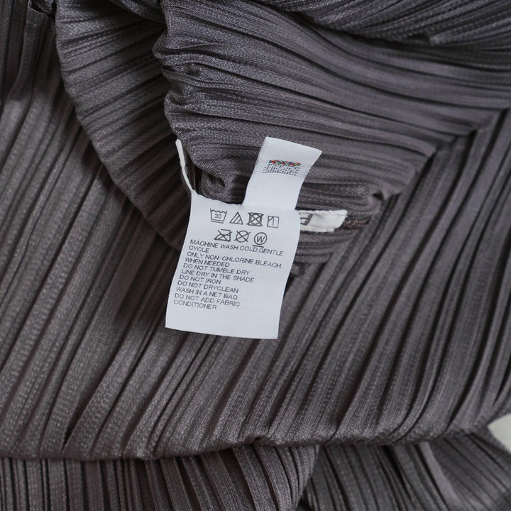 Club21 - PLEATS PLEASE ISSEY MIYAKE - Basics Shirt - PLEATED CARDIGANS - Gray
