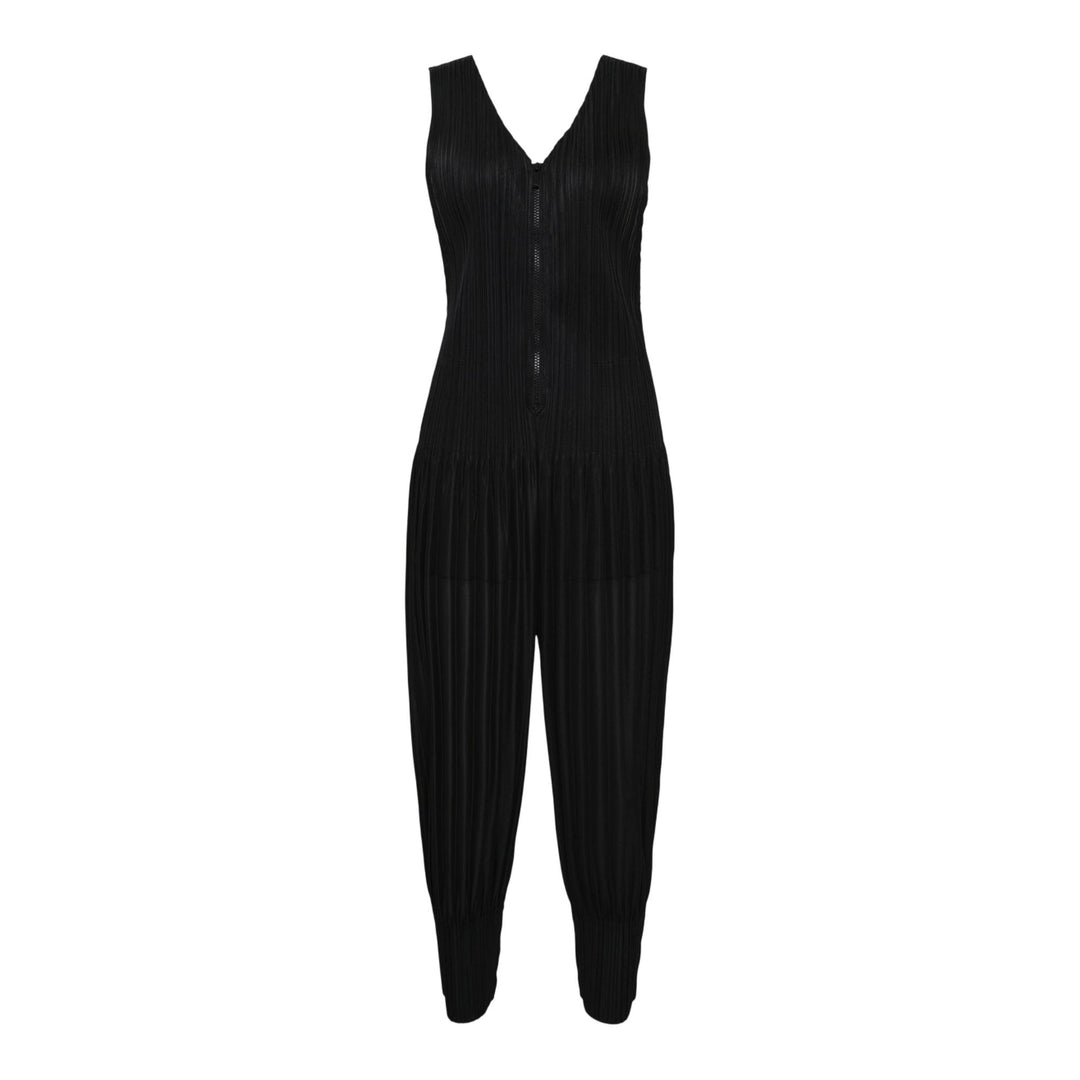 Club21 - PLEATS PLEASE ISSEY MIYAKE - Fluffy Basics Jumpsuit - PLEATED JUMPSUITS - Black