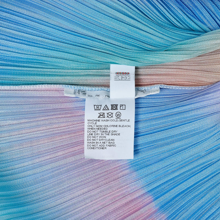 Club21 - PLEATS PLEASE ISSEY MIYAKE - Groove Shirt - PLEATED TANK TOPS - Blue