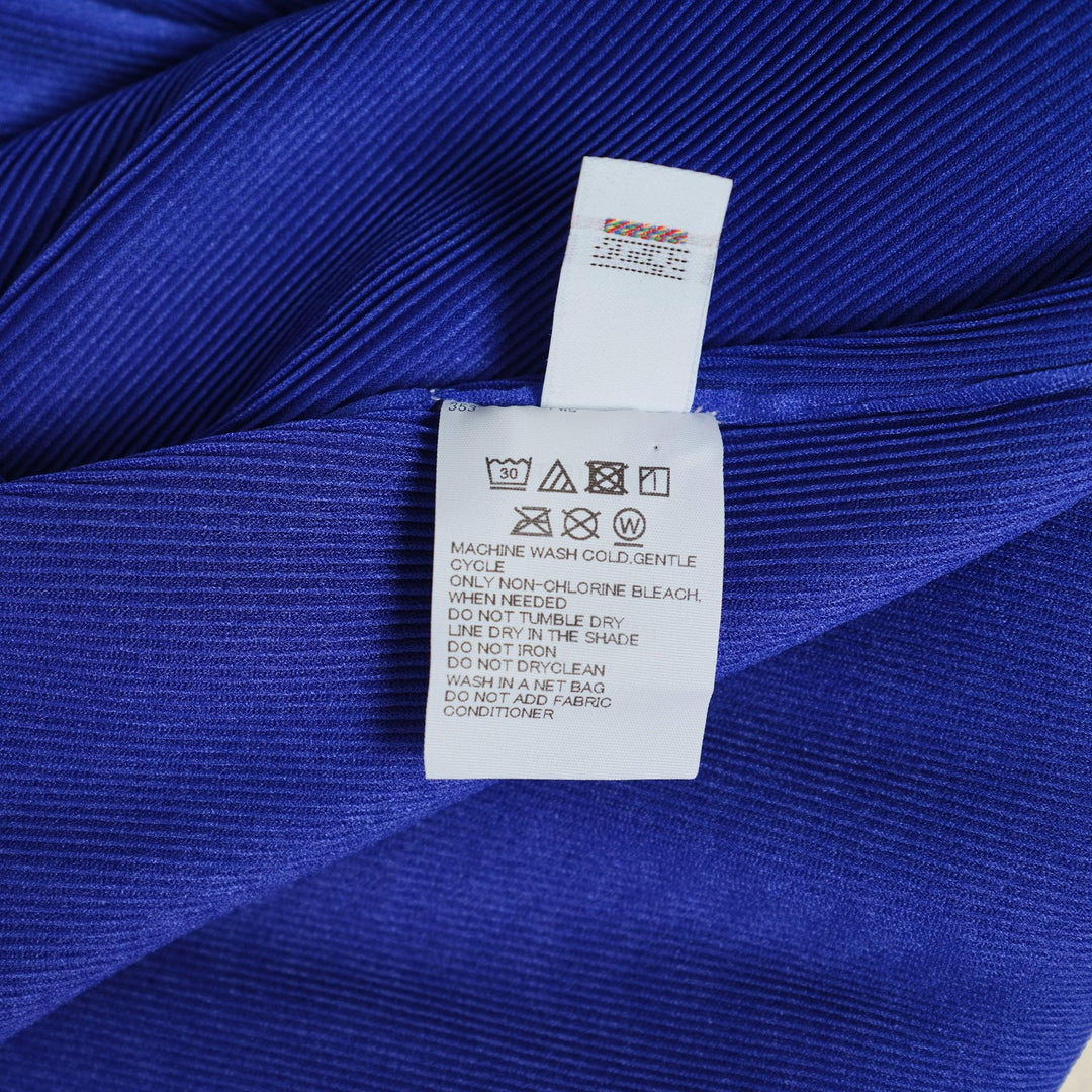 Club21 - PLEATS PLEASE ISSEY MIYAKE - Mist September Round Nek Top - PLEATED TOPS - Deep Blue