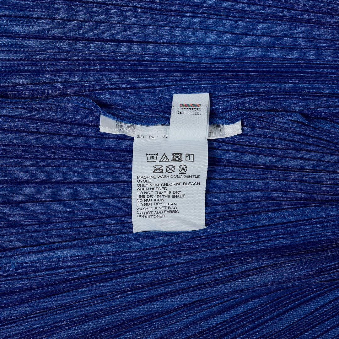 Club21 - PLEATS PLEASE ISSEY MIYAKE - Monthly Colors : Aug Hoodie - PLEATED TOPS - Blue