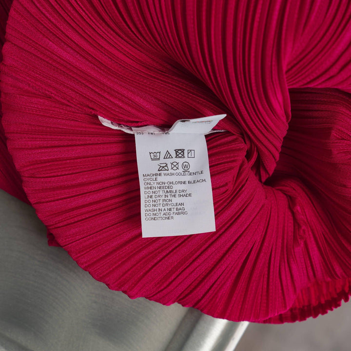 Club21 - PLEATS PLEASE ISSEY MIYAKE - New Colorful Basics 4 Shirt - PLEATED TOPS - Carmine