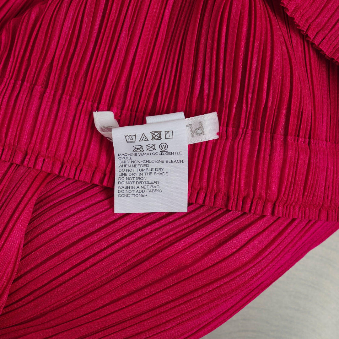 Club21 - PLEATS PLEASE ISSEY MIYAKE - New Colorful Basics 4 Skirt - PLEATED SKIRTS - Carmine