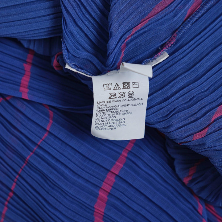 Club21 - PLEATS PLEASE ISSEY MIYAKE - Pause Madame-T Stole - PLEATED SCARVES - Blue