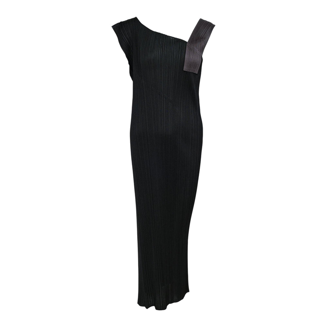 Club21 - PLEATS PLEASE ISSEY MIYAKE - Pointe Dress - PLEATED DRESSES - Black