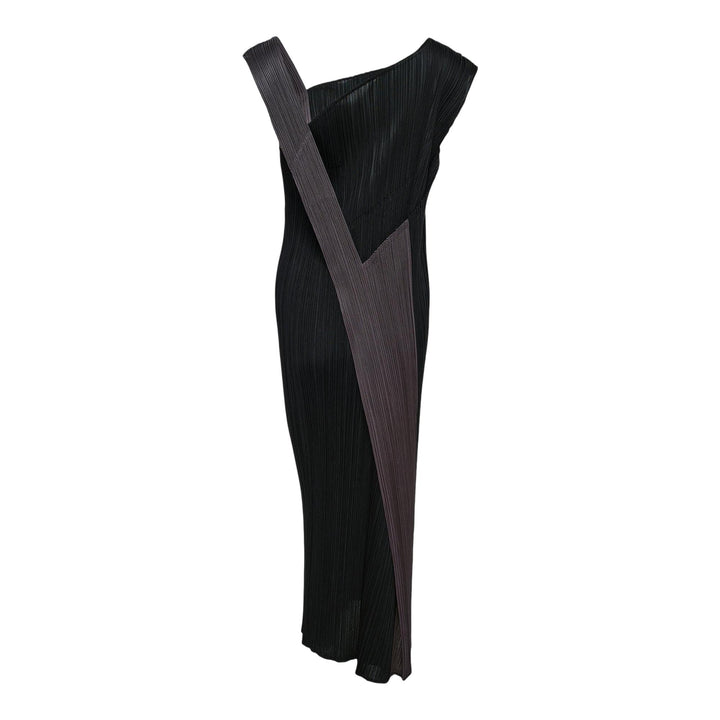 Club21 - PLEATS PLEASE ISSEY MIYAKE - Pointe Dress - PLEATED DRESSES - Black