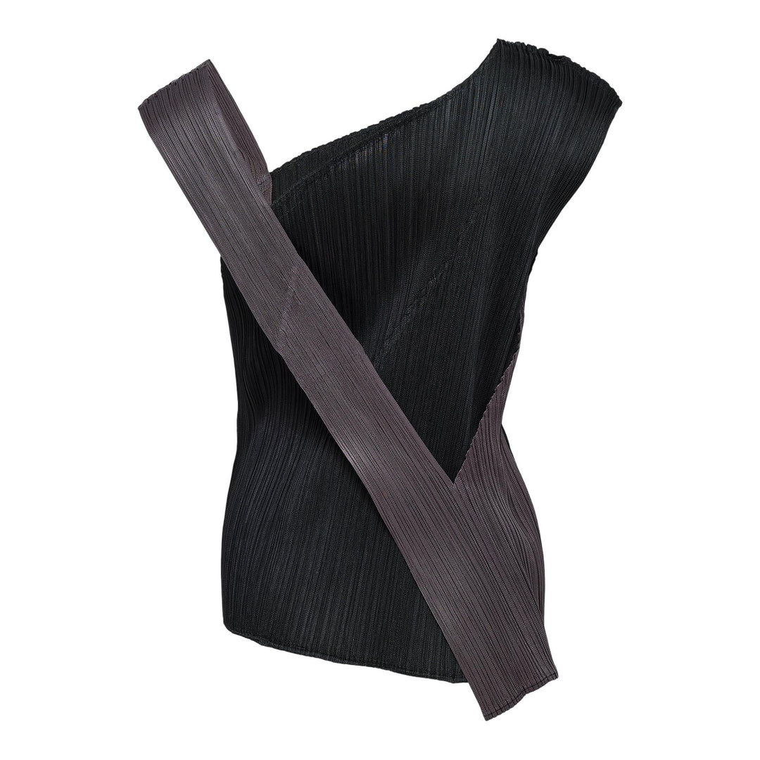 Club21 - PLEATS PLEASE ISSEY MIYAKE - Pointe Shirt - PLEATED TOPS - Black