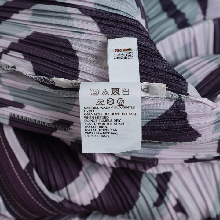 Club21 - PLEATS PLEASE ISSEY MIYAKE - Seeker Coat - PLEATED COATS - Light Purple
