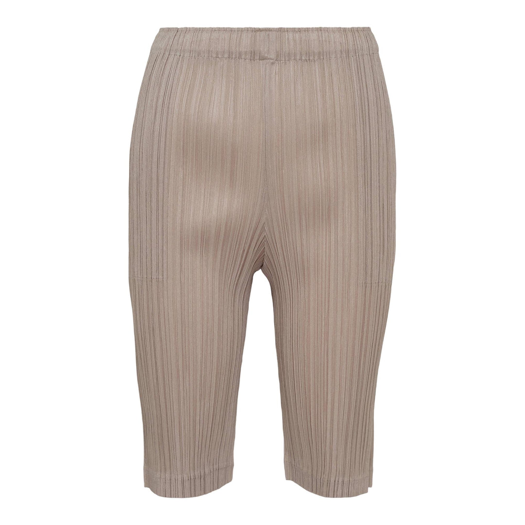 Club21 - PLEATS PLEASE ISSEY MIYAKE - Thicker Bottoms 1 Shorts - PLEATED SHORTS - Greige