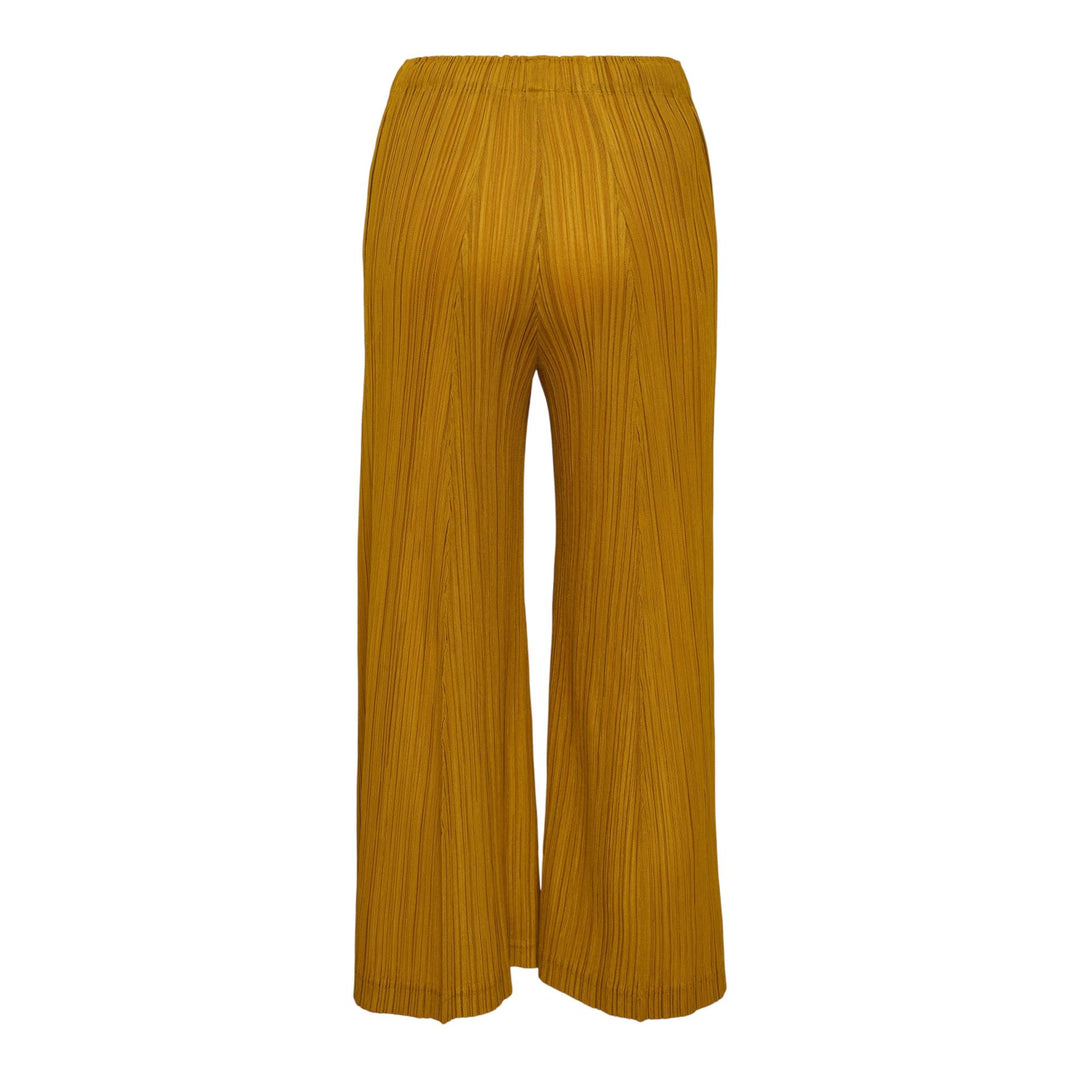 Club21 - PLEATS PLEASE ISSEY MIYAKE - Thicker Bottoms 1 Wid Pants - PLEATED PANTS - Mustard