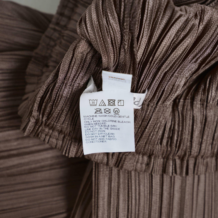 Club21 - PLEATS PLEASE ISSEY MIYAKE - Thicker Bottoms 2 Pants - PLEATED PANTS - Brown