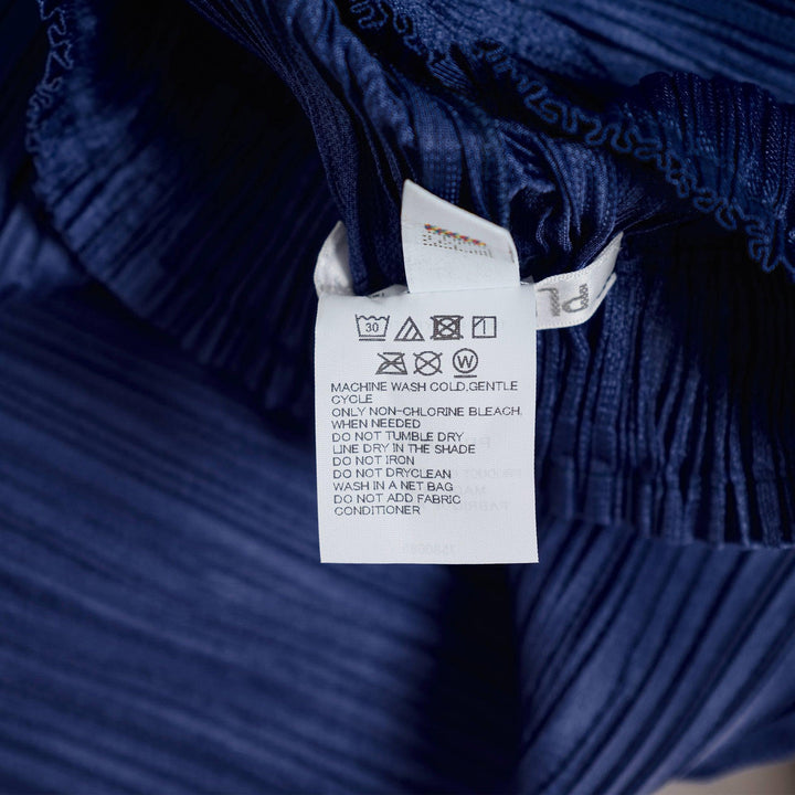Club21 - PLEATS PLEASE ISSEY MIYAKE - Thicker Bottoms 2 Wide Pants - PLEATED PANTS - Deep Blue