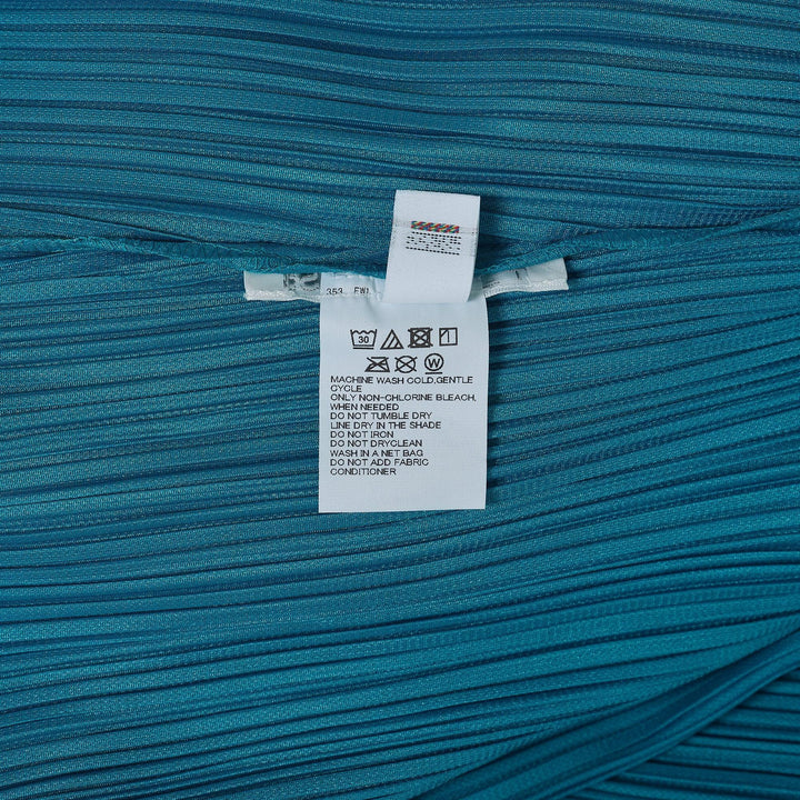 Club21 - PLEATS PLEASE ISSEY MIYAKE - Wave Dress - PLEATED DRESSES - Turquoise Blue