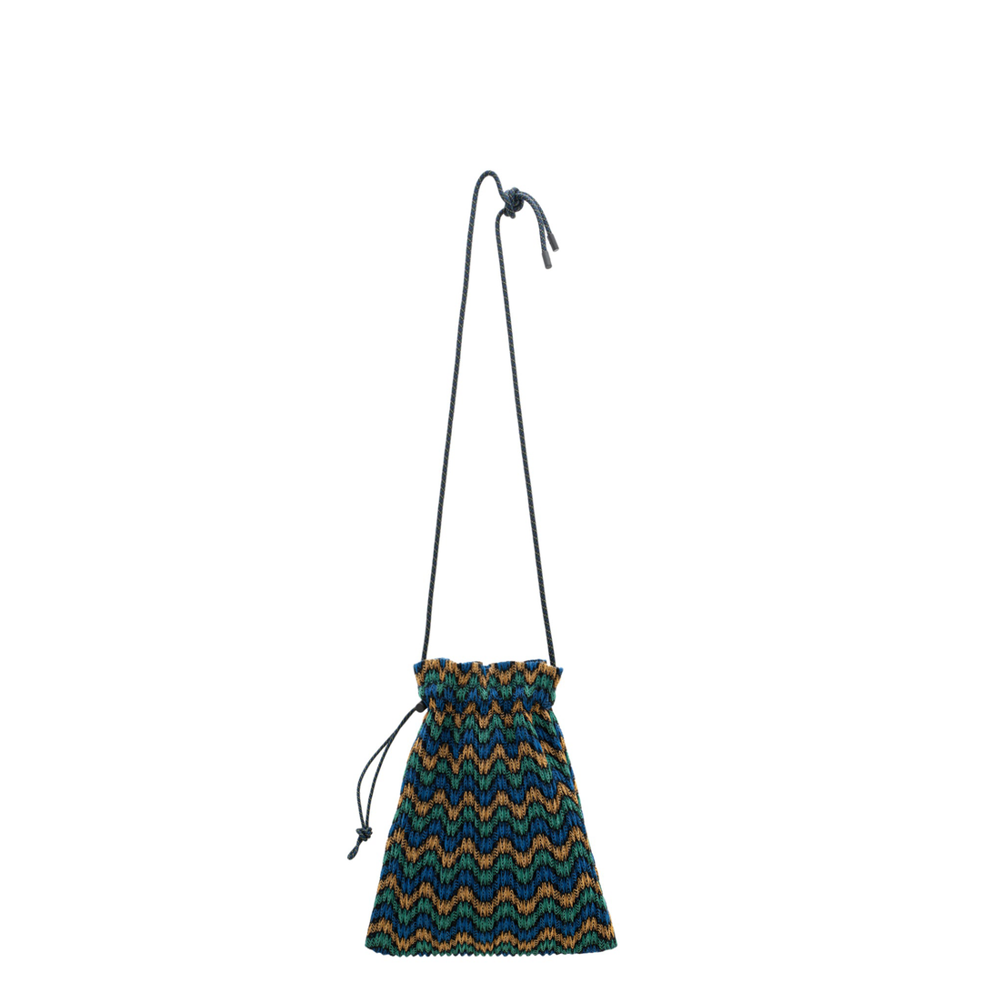PLEATS_PLEASE_ISSEY_MIYAKE_Wave_Pleats_Bag_Black