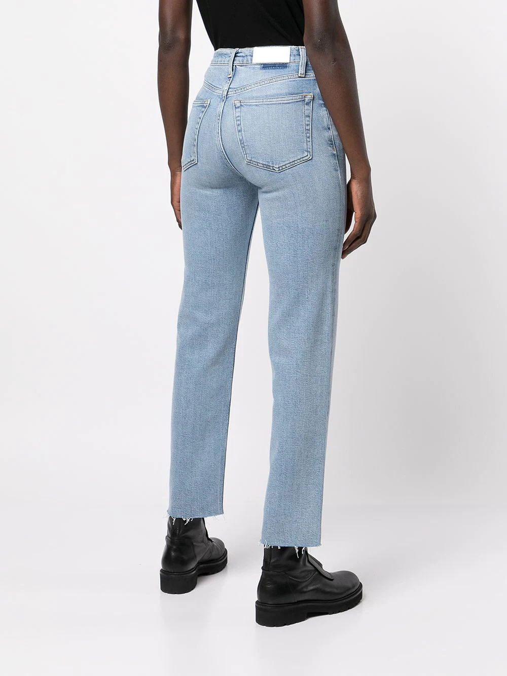 RE_DONE-70S-Stove-Pipe-Jeans-Light-Blue-4