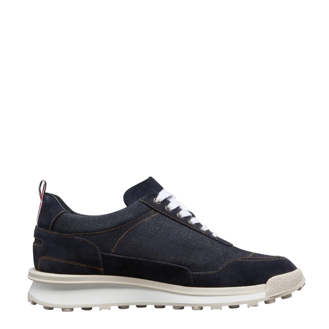 Alumni Trainer Tech Runner