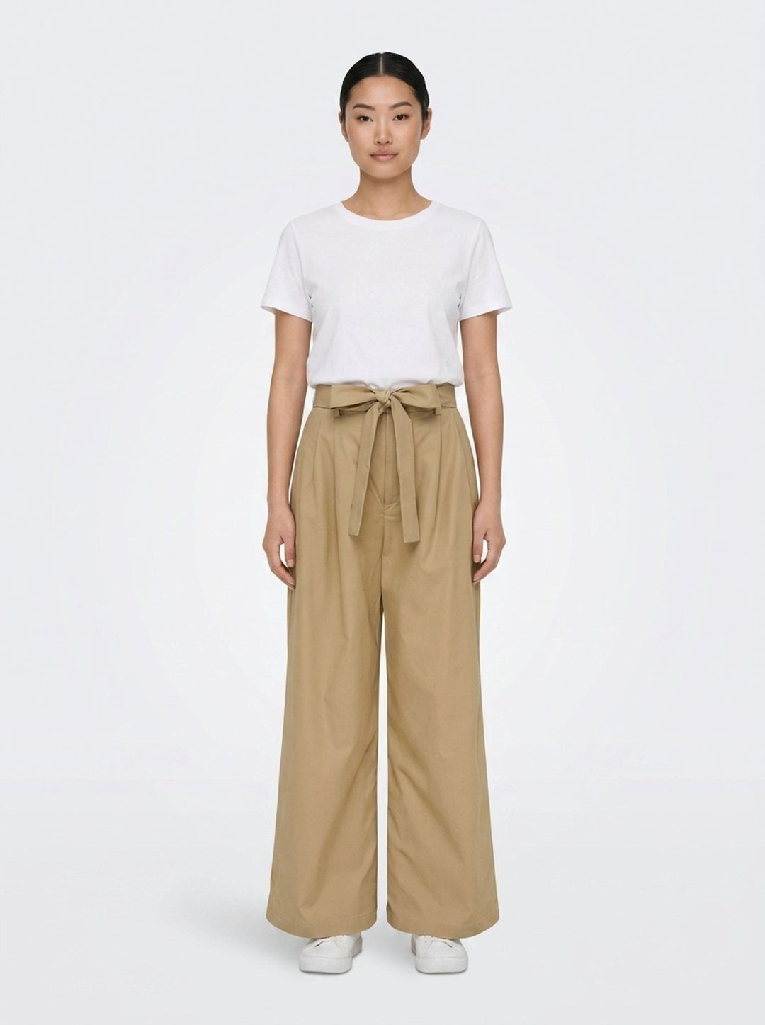 Aria Wide Leg Pants | Club21 Collection | Club21 - front