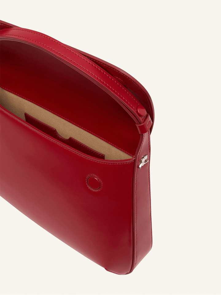 courreges-Sleek-Leather-Medium-Bag-Red-4