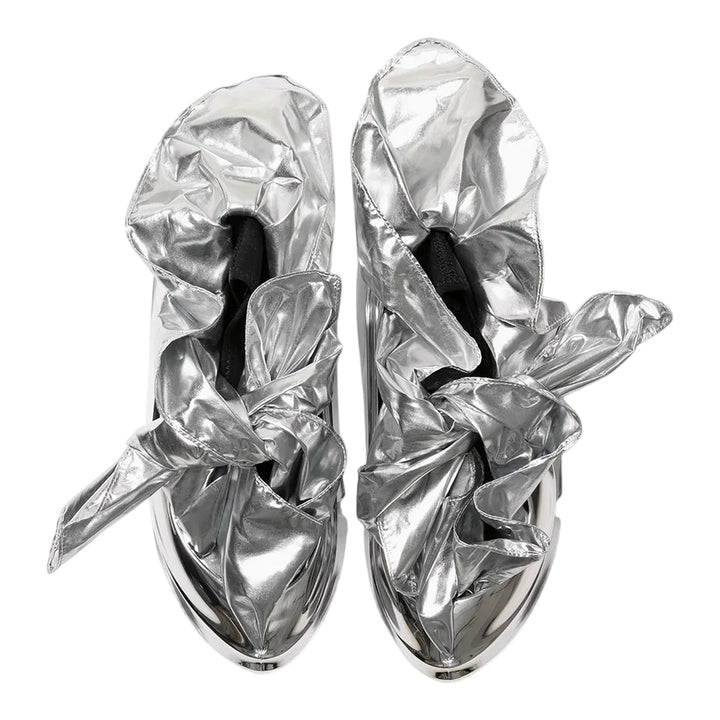Club21 - grounds - Orca Hankie Chrome Scratch Sneakers - SNEAKERS - Silver