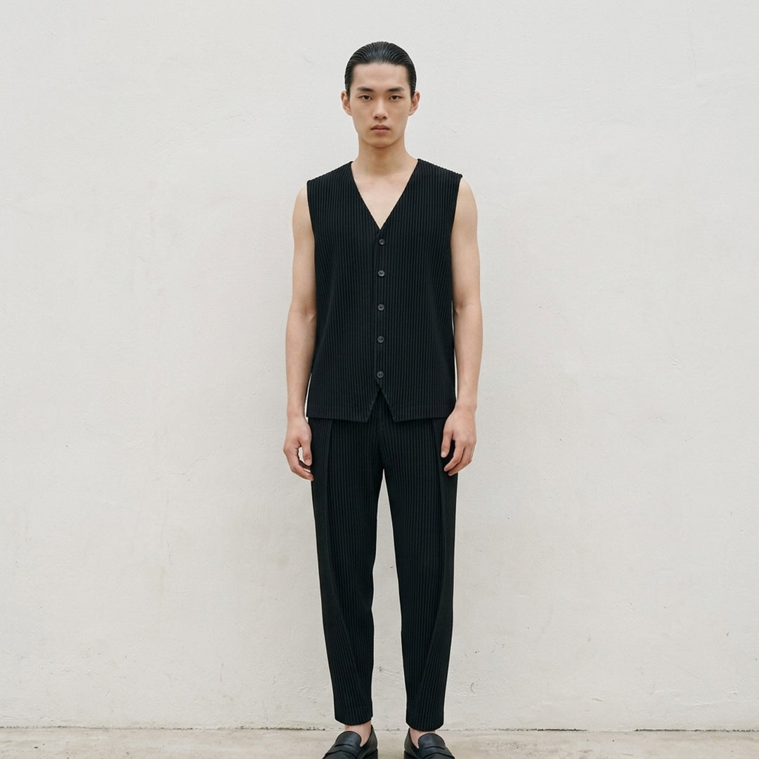 Basics Pleated Vest | Homme Plissé Issey Miyake | Club21 - lifestyle