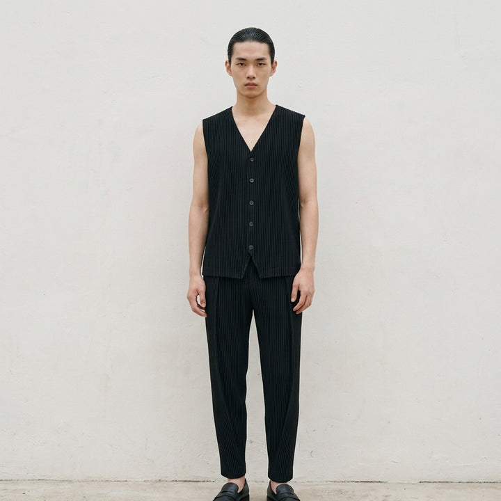 Basics Pleated Vest | Homme Plissé Issey Miyake | Club21 - lifestyle