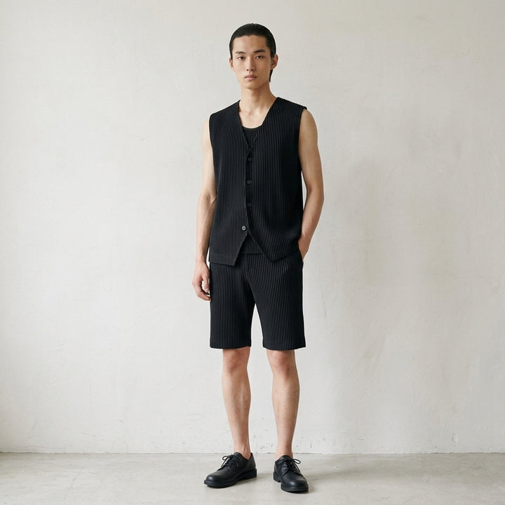 Basics Pleated Vest | Homme Plissé Issey Miyake | Club21 - lifestyle