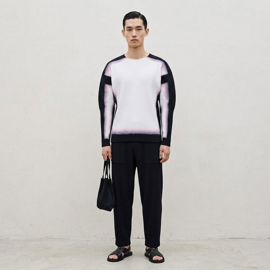 Homme Plissé Issey Miyake Framework : Chusen long sleeve pleated top in black and white with blurred gradient edges - lifestyle