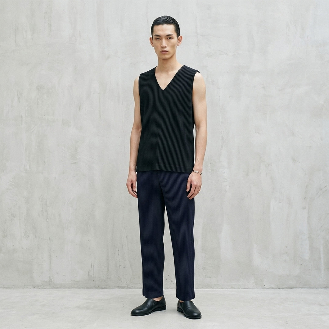 Pleated V-Neck Vest | Homme Plissé Issey Miyake | Club21 - lifestyle