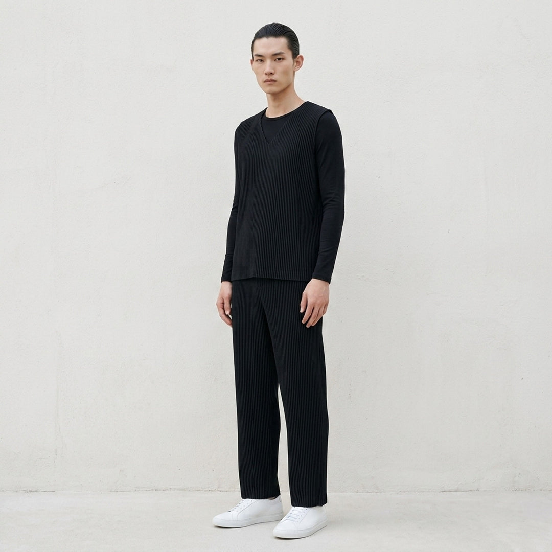 Pleated V-Neck Vest | Homme Plissé Issey Miyake | Club21 - lifestyle