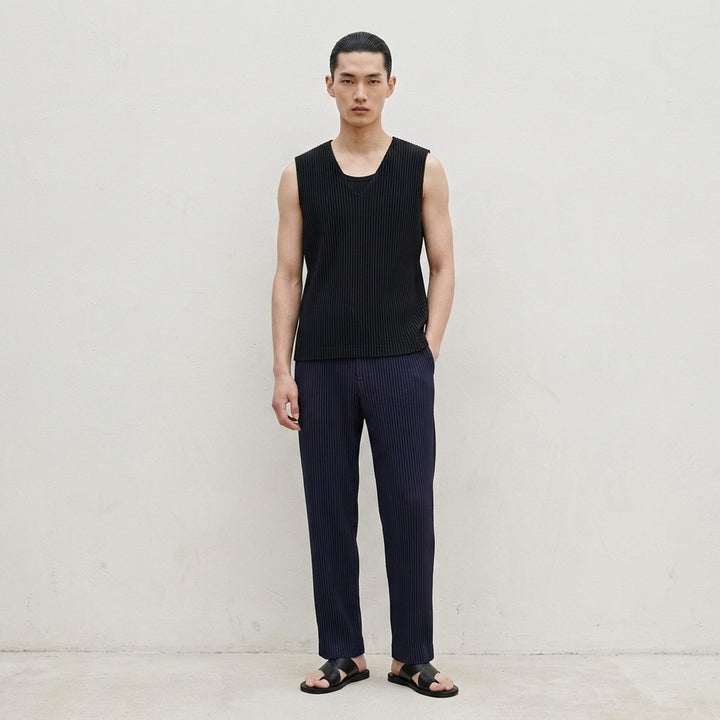 Pleated V-Neck Vest | Homme Plissé Issey Miyake | Club21 - lifestyle