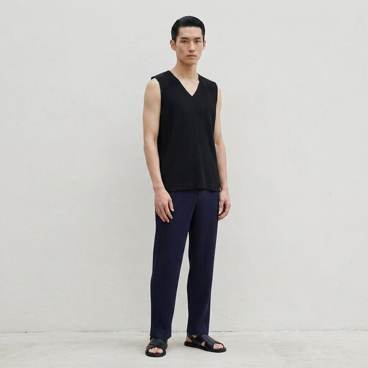 Ribbed V-Neck Knit Vest | Homme Plissé Issey Miyake | Club21 - lifestyle
