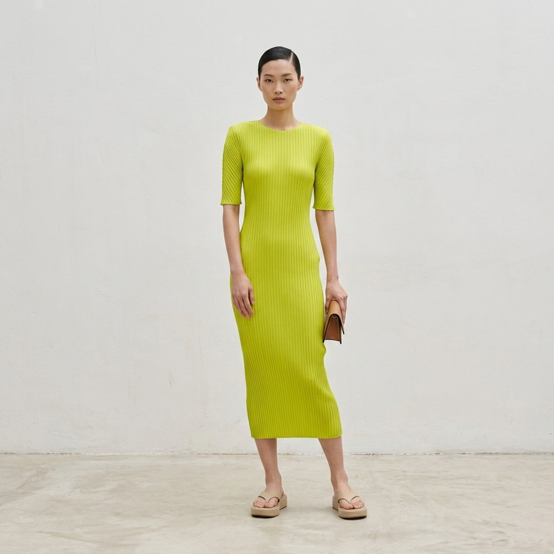 Box Shoulder Pleated Dress | Issey Miyake | Club21 - lifestyle