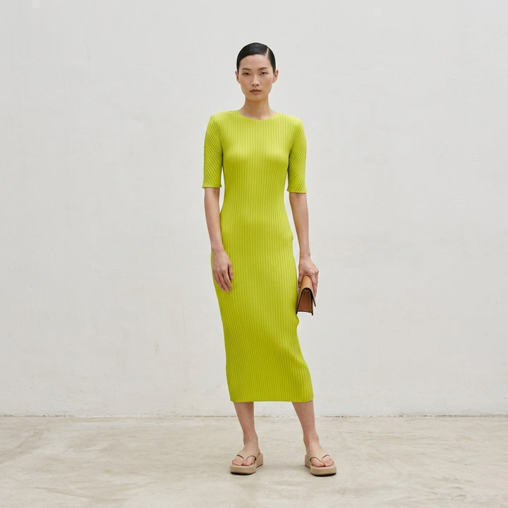 Box Shoulder Pleated Dress | Issey Miyake | Club21 - lifestyle